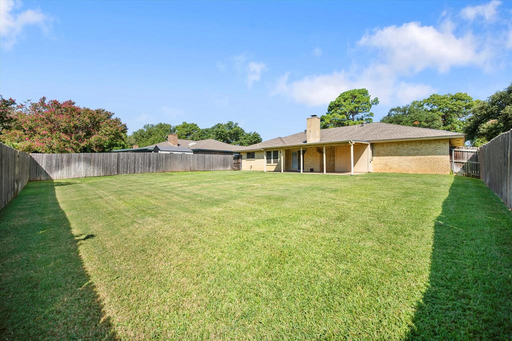 4024 Lynbrook Lane