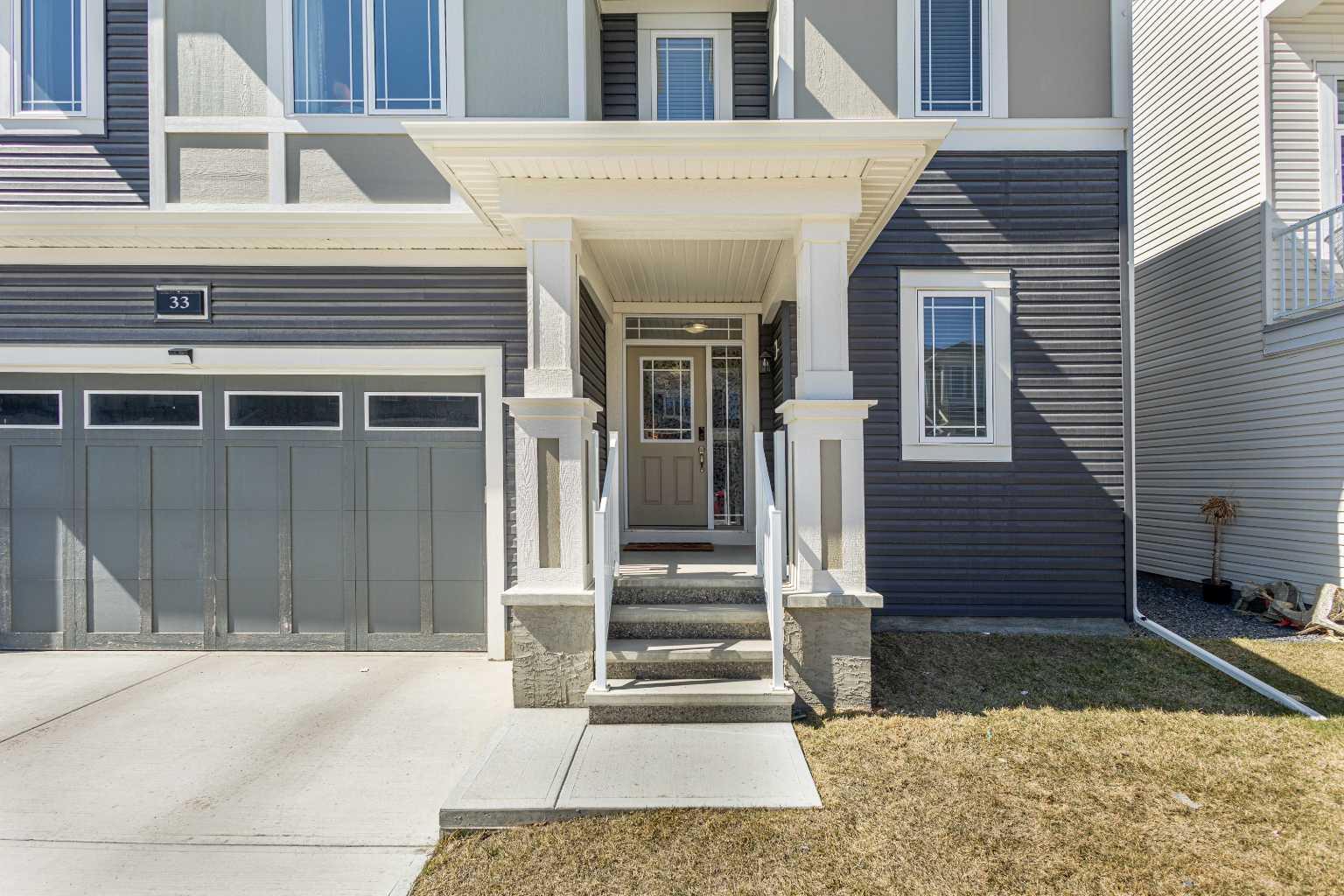 33 Carringham Heights NW