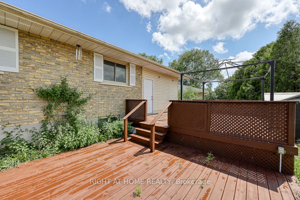 751 BOYLE Dr