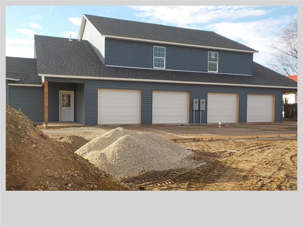 1102 & 1104 W 10th Street W