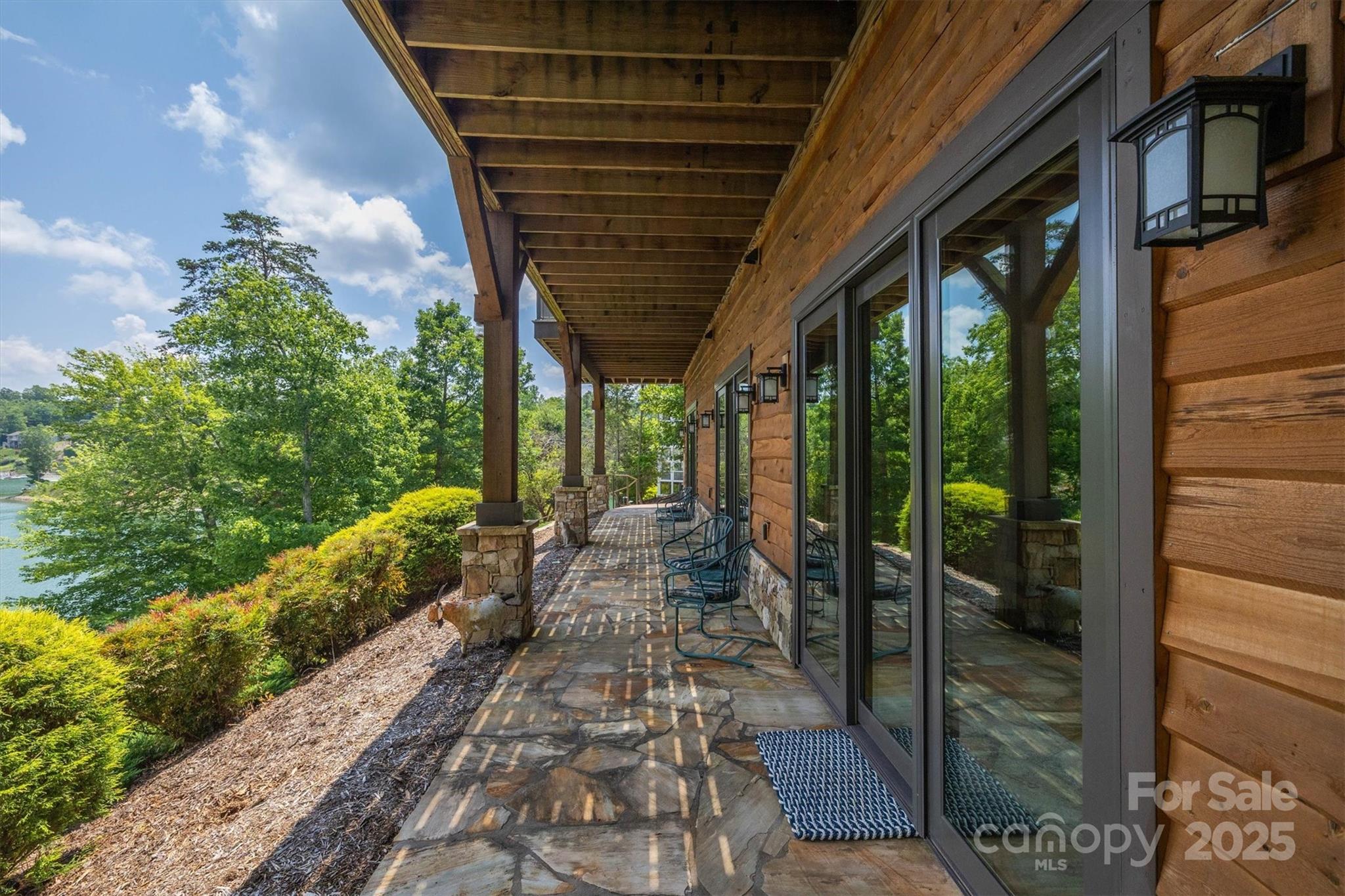 597 Waterglyn Way