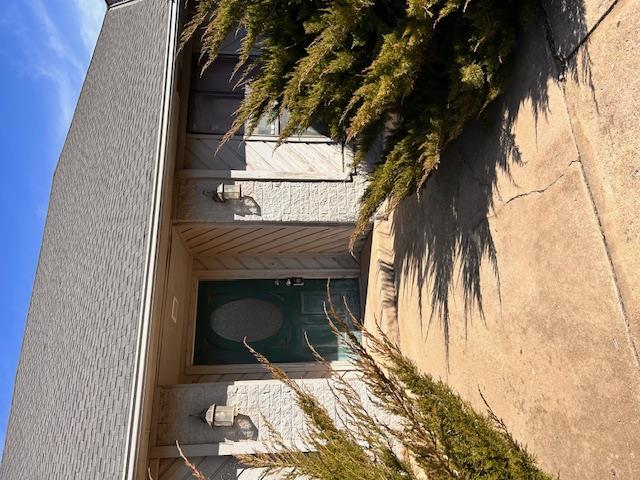 Come take a look at a rare opportunity to purchase a home in Quail Creek at a lower price point. This home needs lots of love but is the perfect opportunity to create a home exactly how you'd like it. Close to Quail Creek Park, great for families who are active and like to spend time outside. Property has spacious living areas, a two car garage and functional layout. This home is just waiting for your finishing touches!