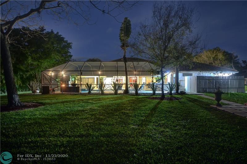 7630 W Upper Ridge Dr