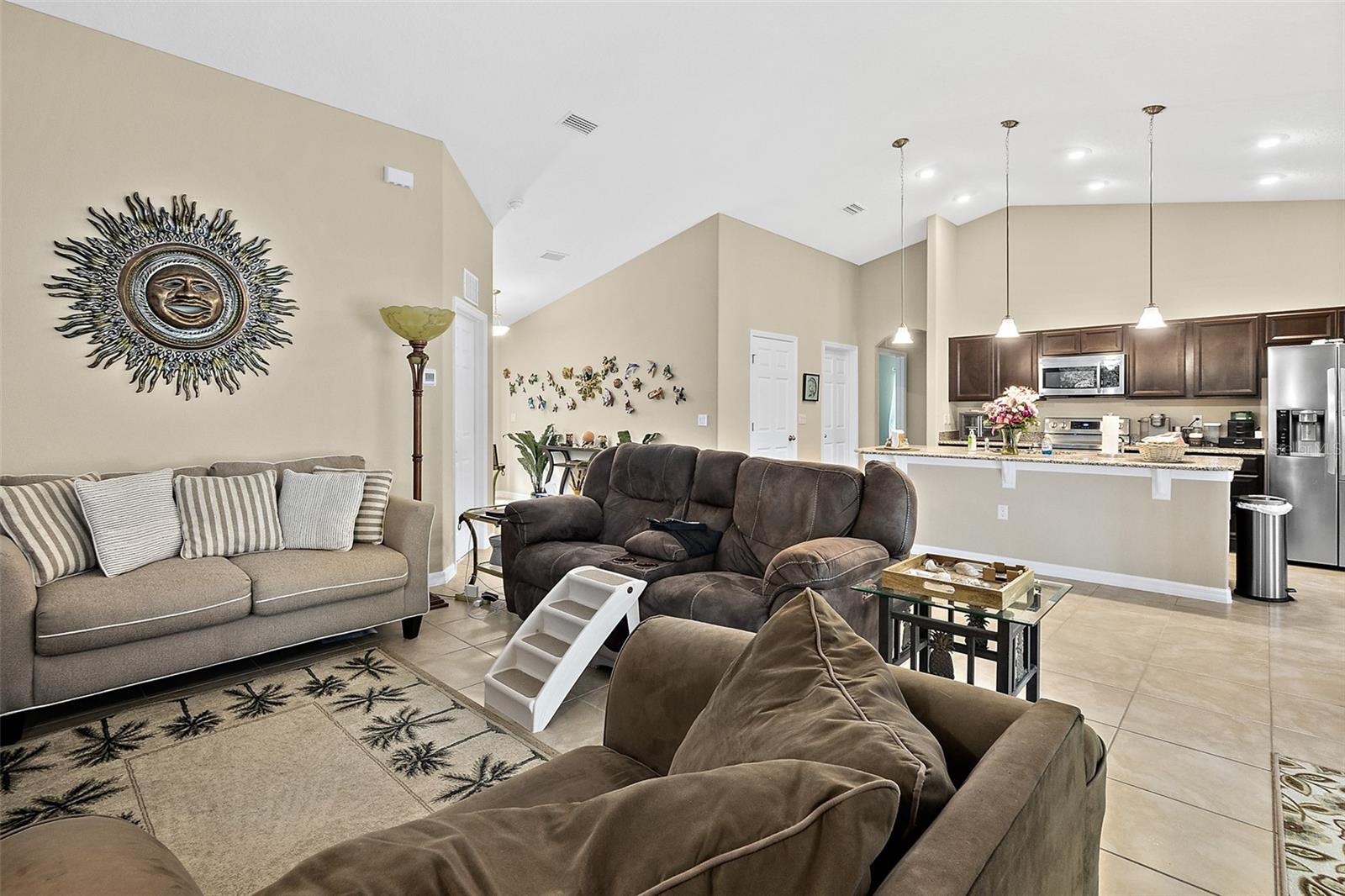 35 Fernmill Lane