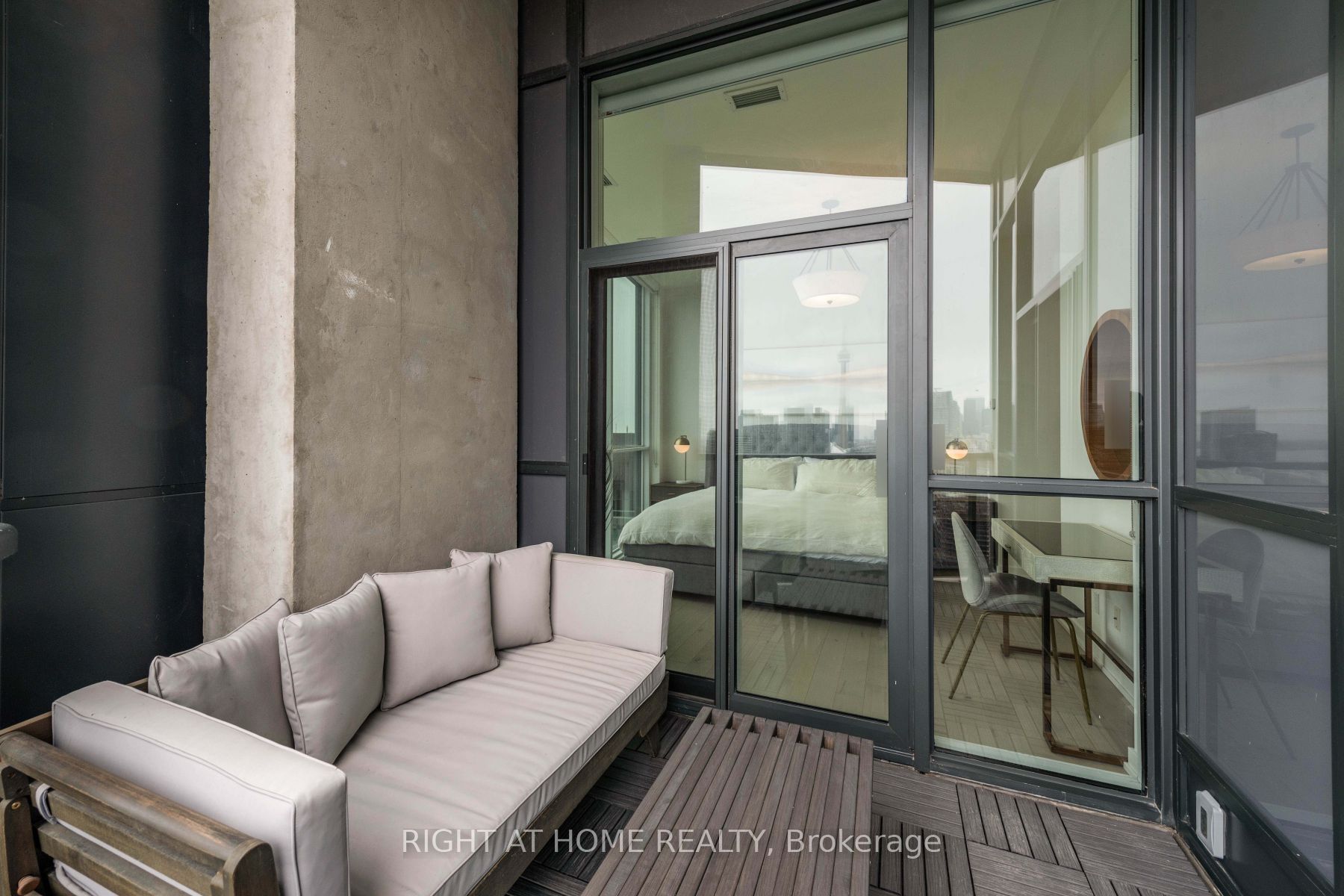 30 Ordnance St Ph2907