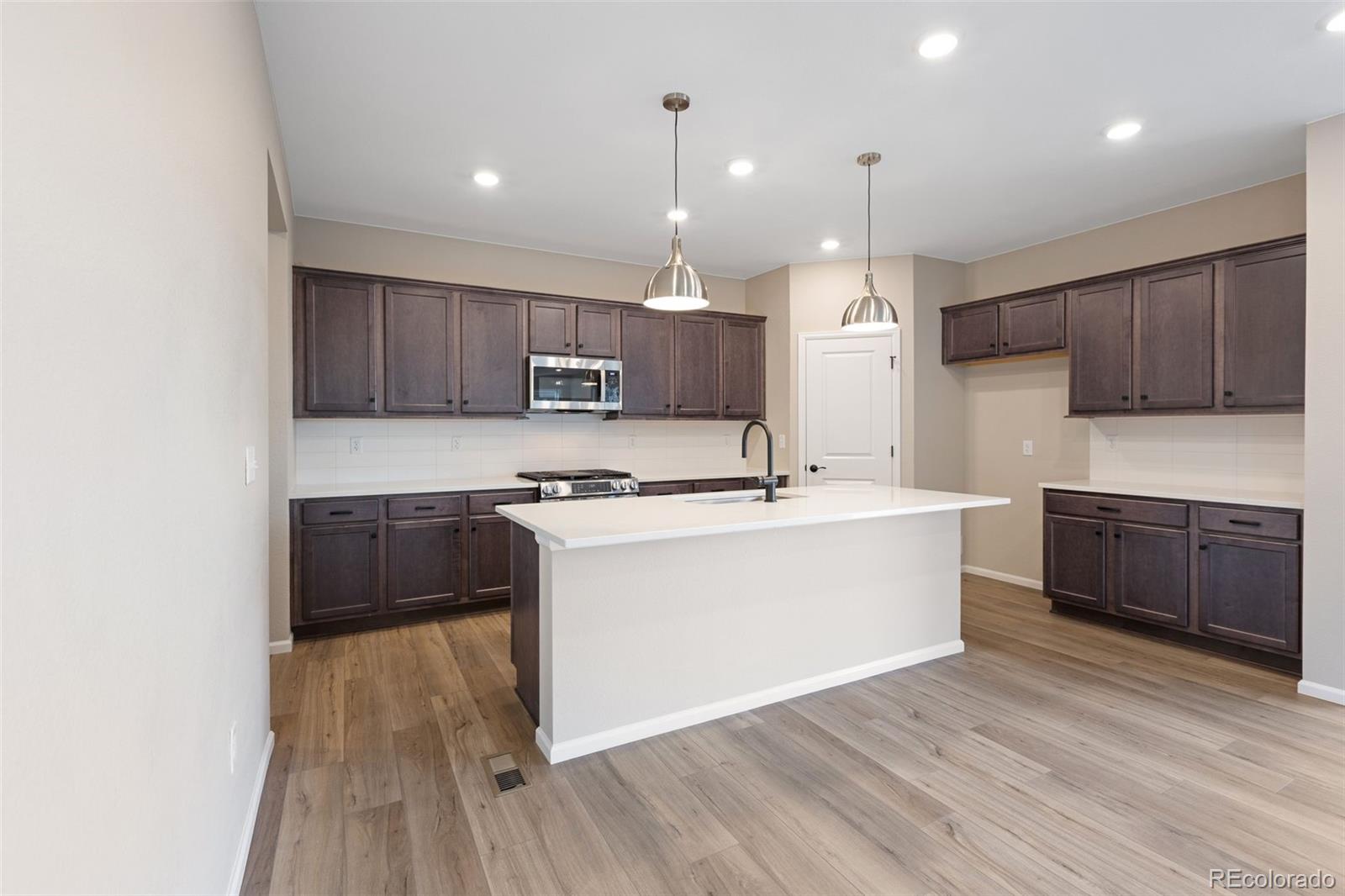 6053 Caribou Drive