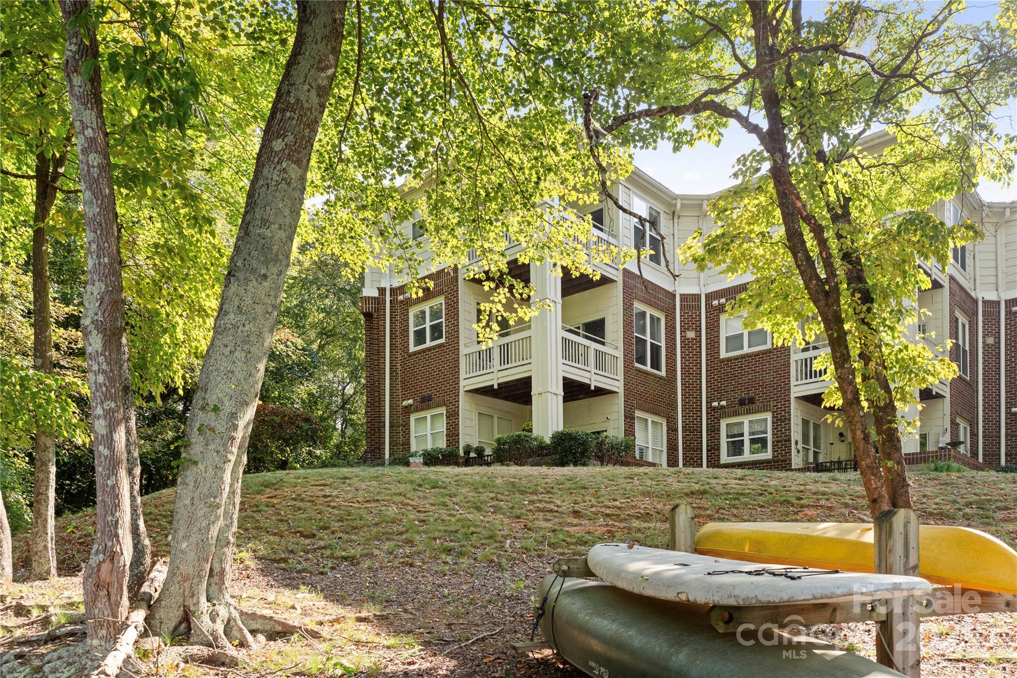 714 Northeast Drive 53