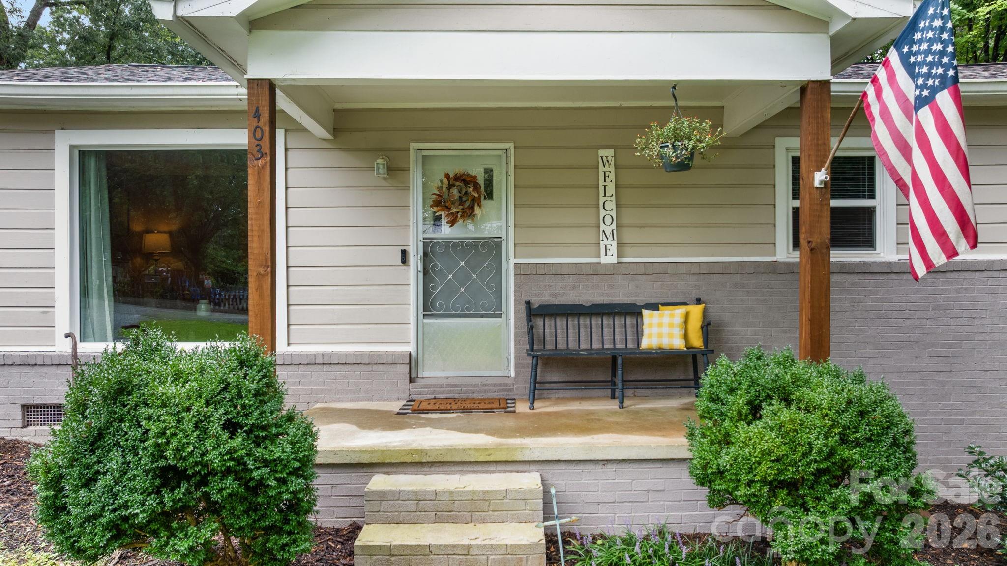 403 Shasta Lane SW
