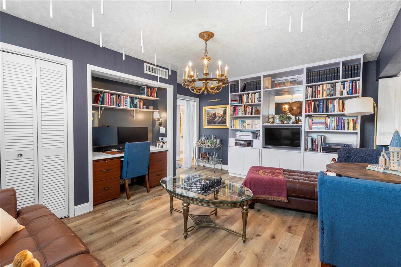 14223 Cypress Circle 14223