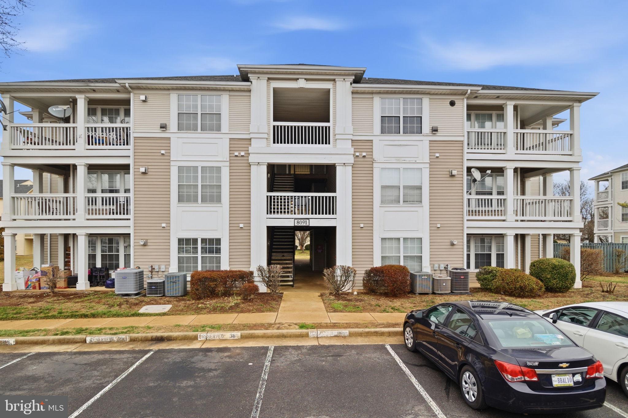 8091 Lacy Drive 203, Manassas, VA 20109