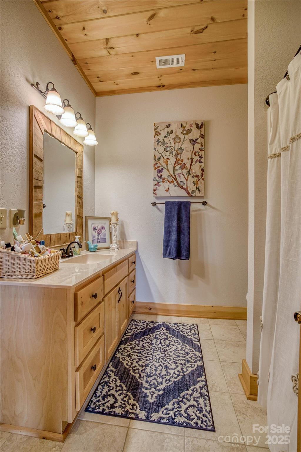 72 Valley View Trail