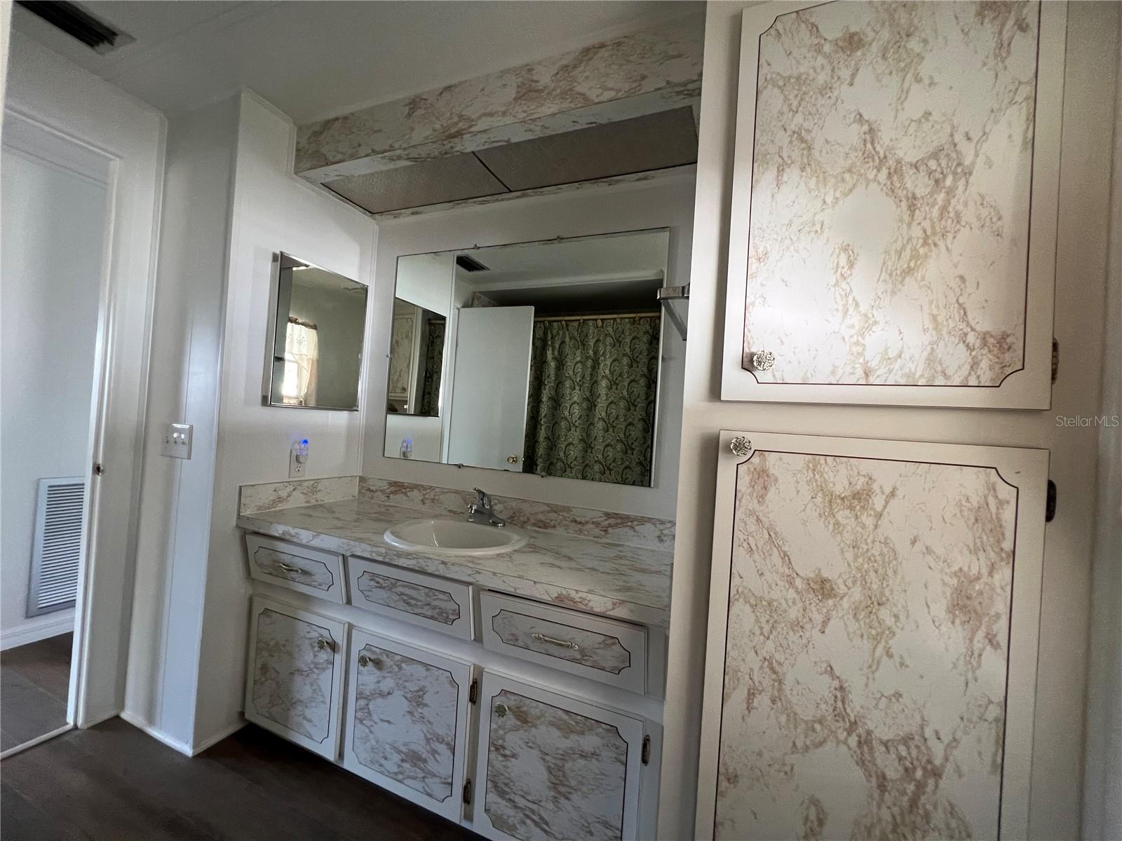 6710 36th Avenue E 103