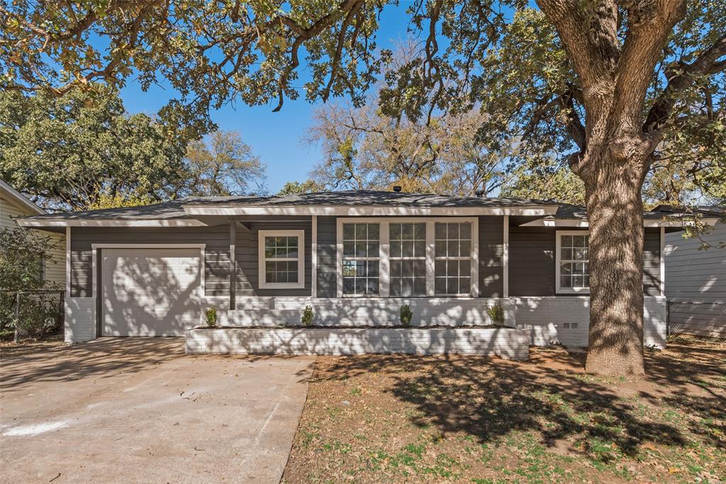 4249 Crenshaw Avenue