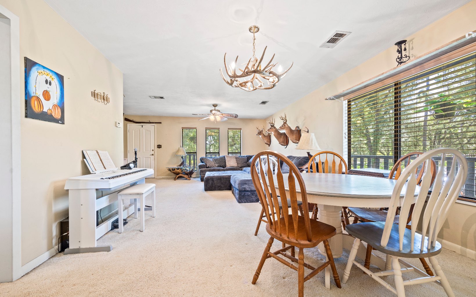 838 NW Banta Acres Rd