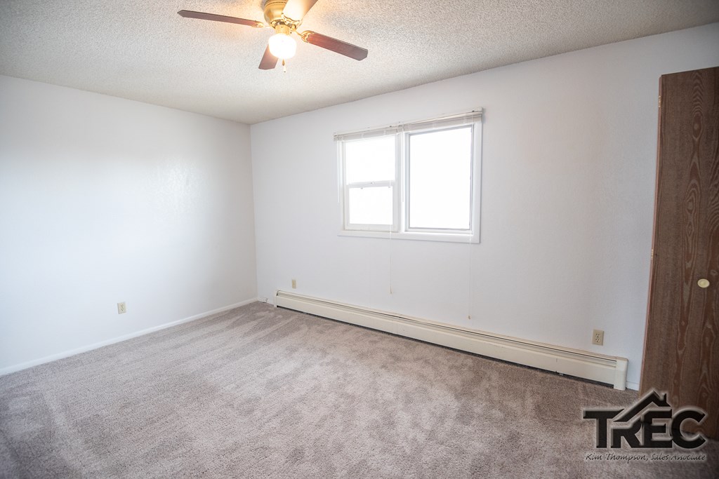 888 N Gilbert St 15