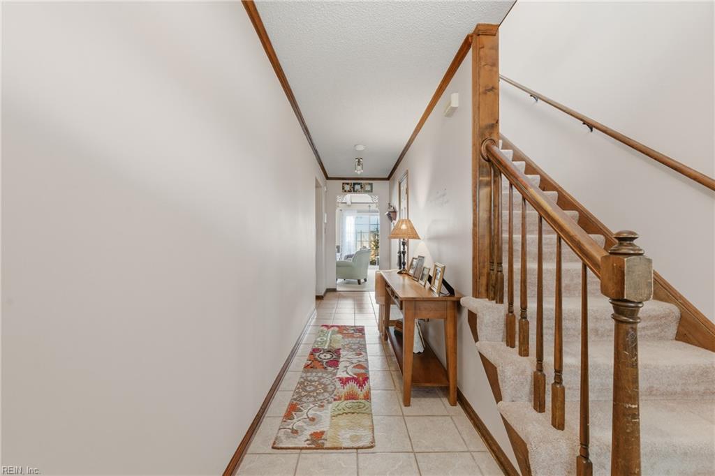 1112 Whitewater Court