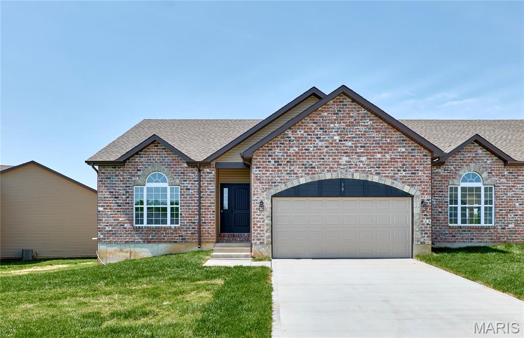 10 Canyon Creek Court