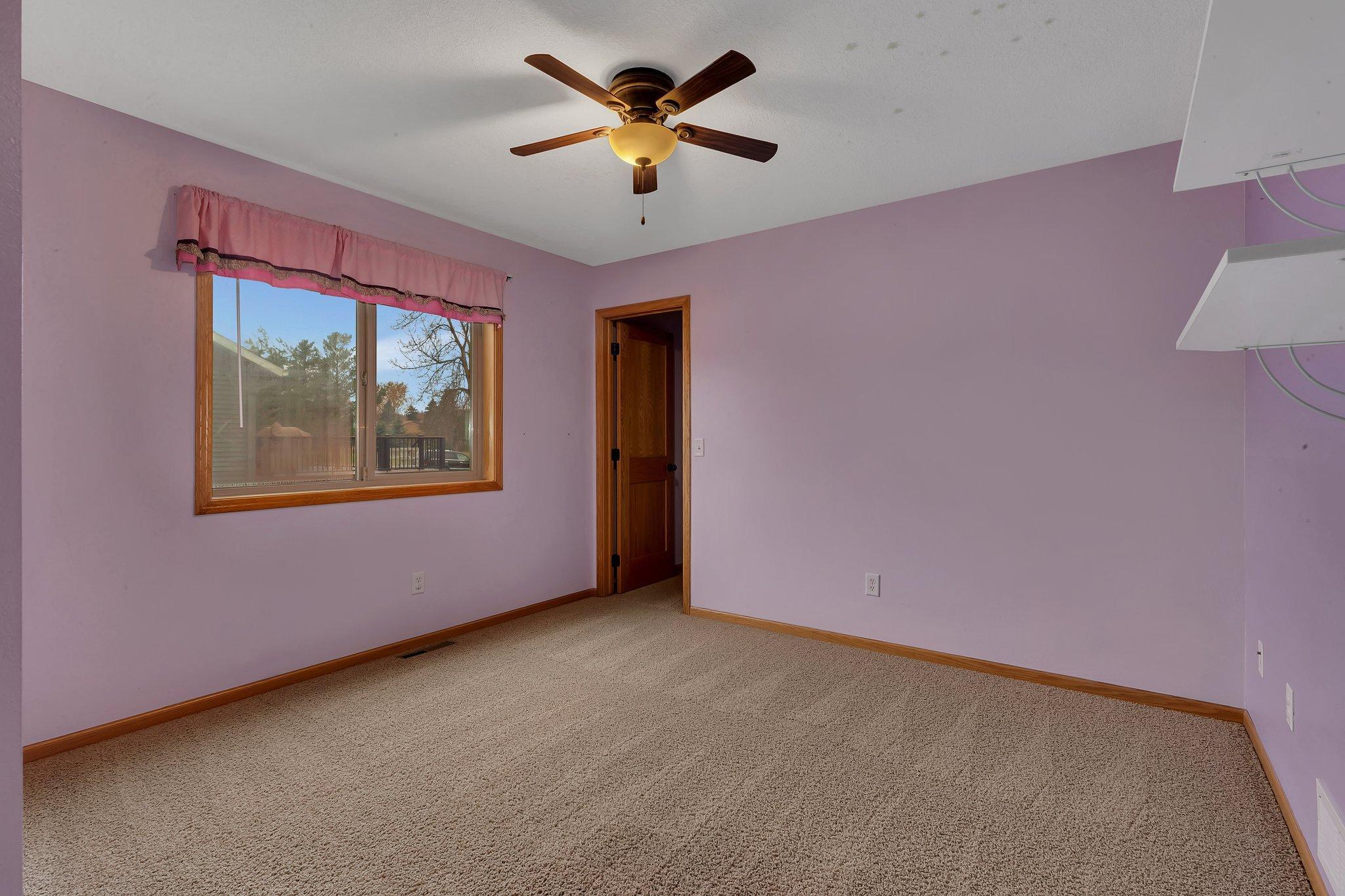 209 Iverson Street W