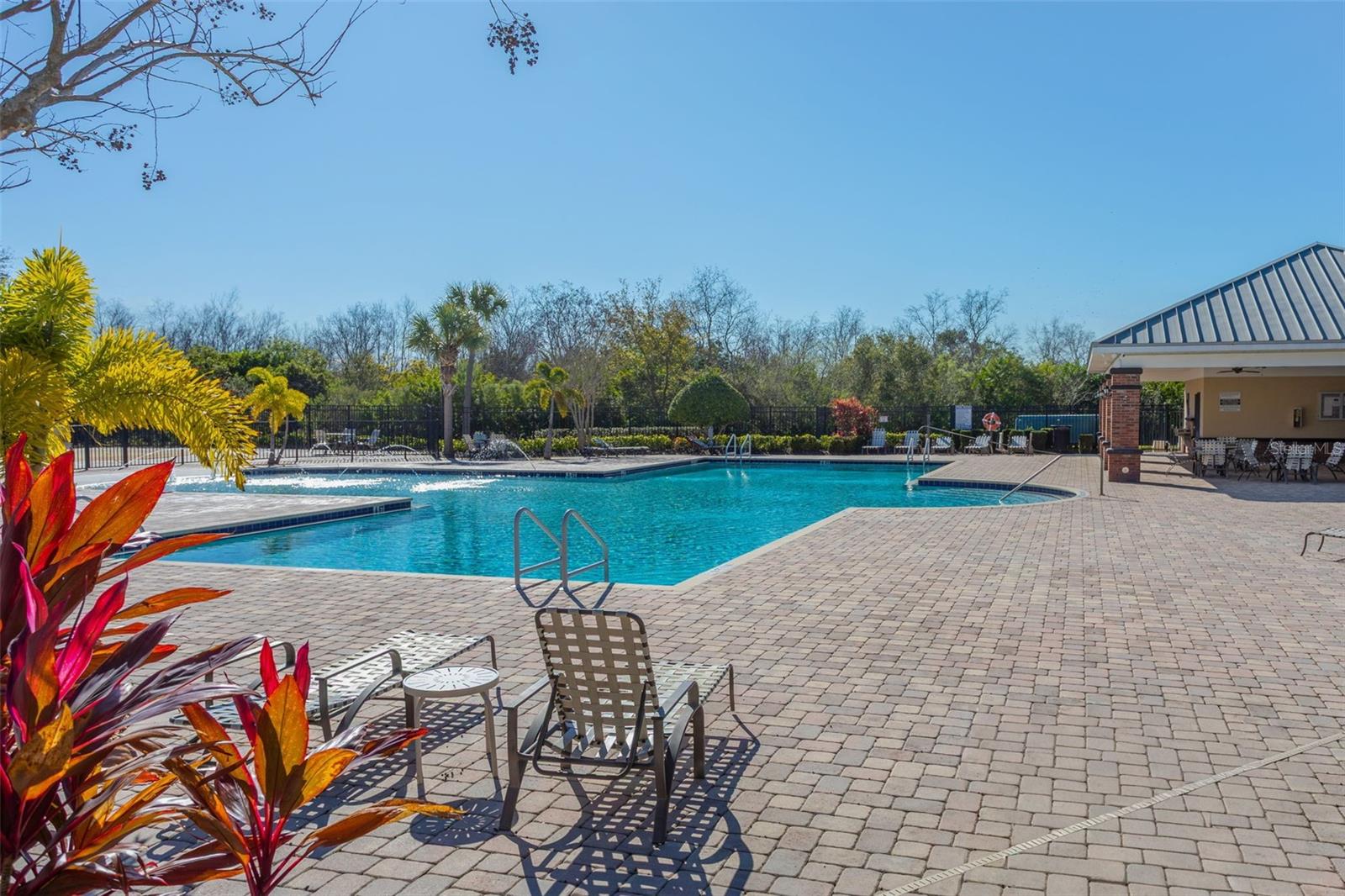 4751 White Sanderling Court