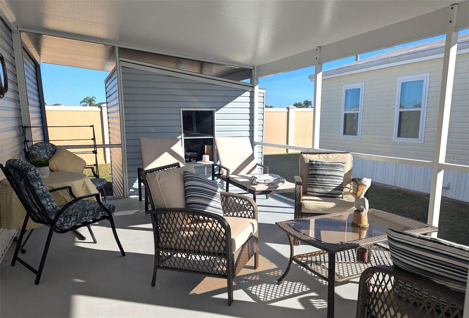 2100 Kings Highway 261