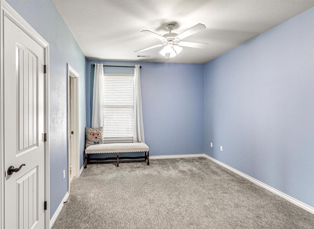2713 Old Towne Trail