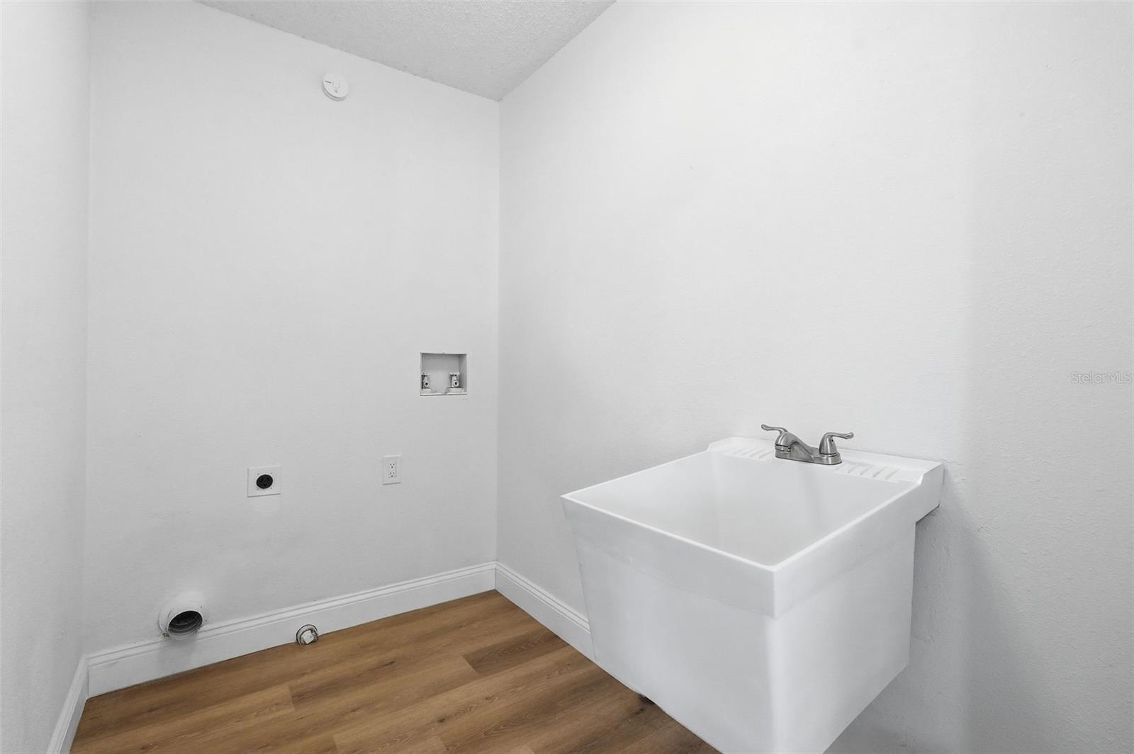 3379 Coronet Court