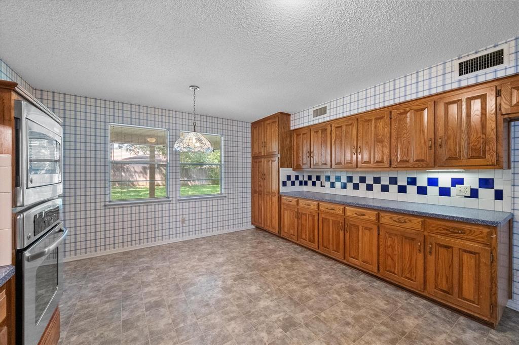 1506 Wagon Wheel Trail