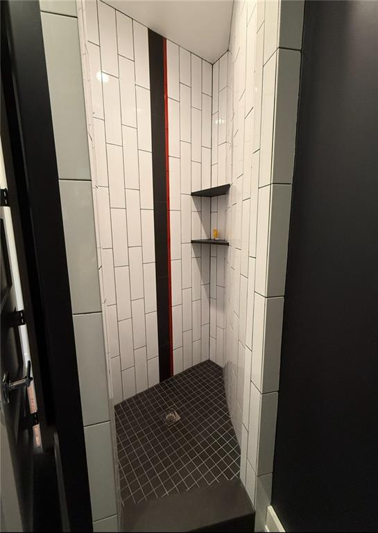 10239 N Kansas Avenue