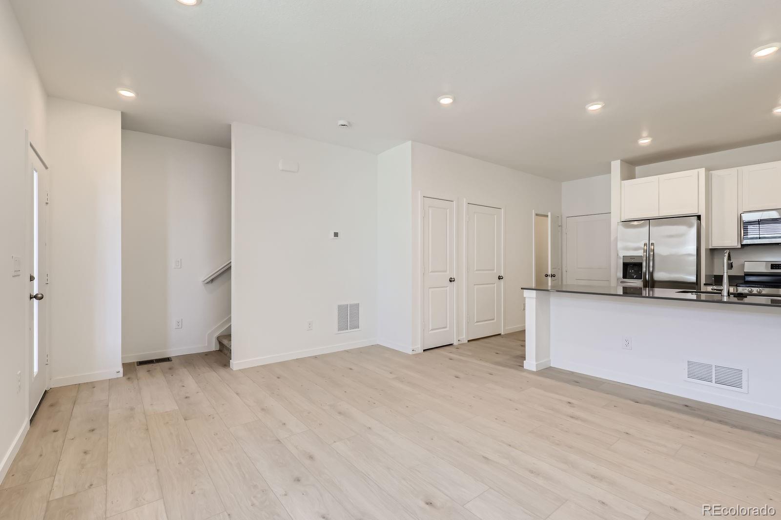 2006 S Haleyville Way