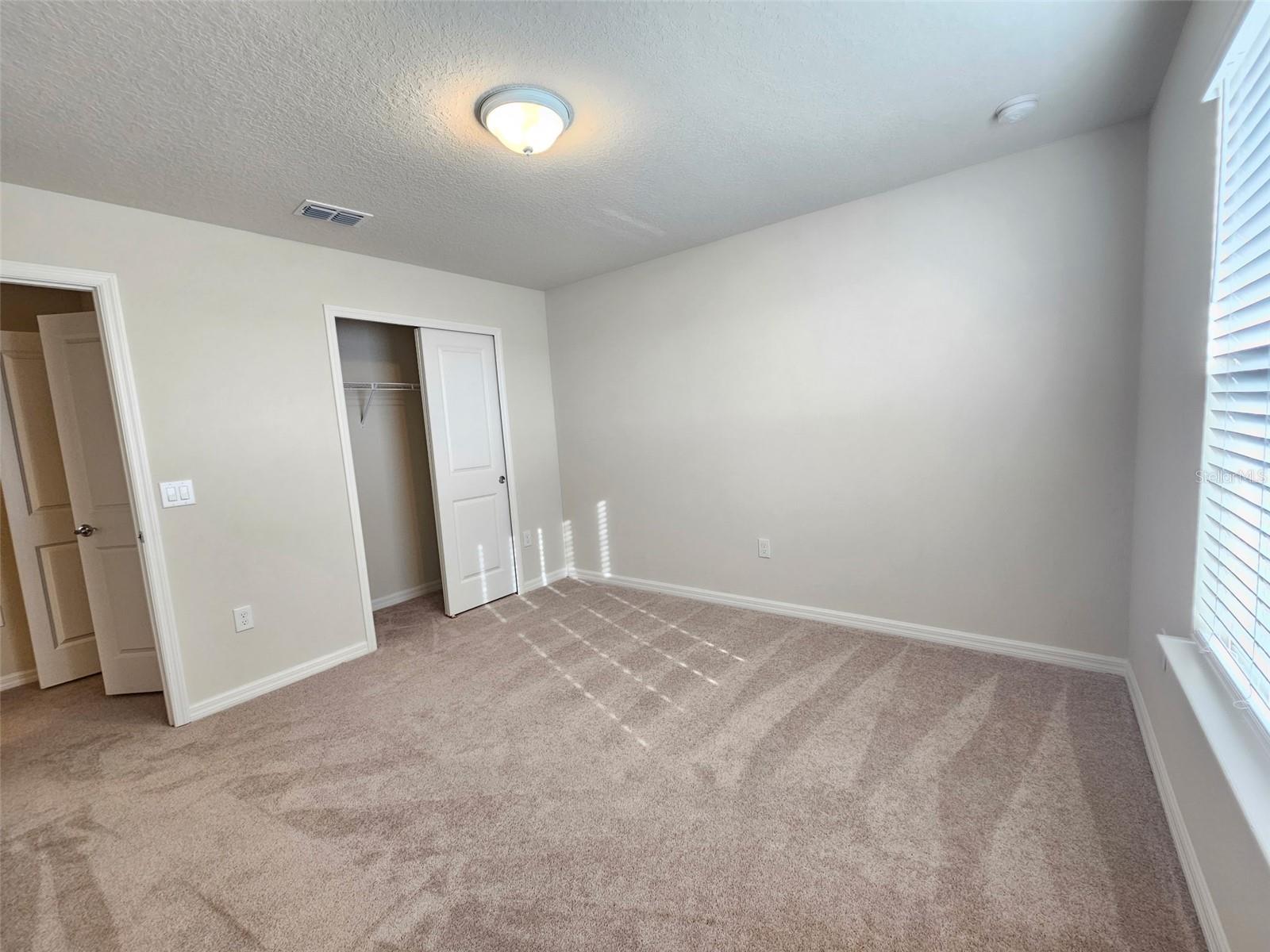 3273 Lilac Way