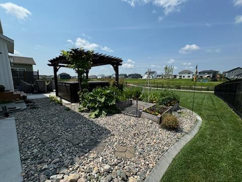 8825 Meadowlark Parkway