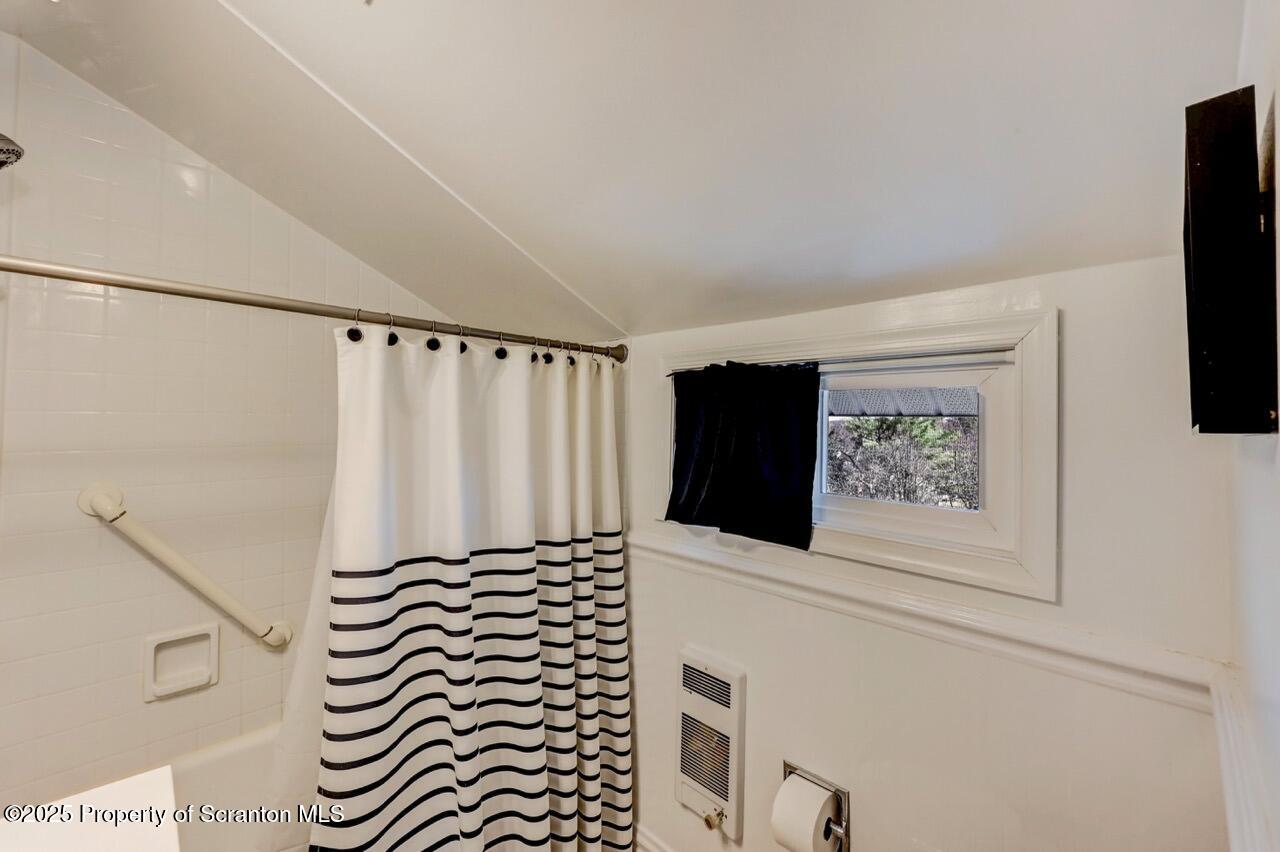 1363 Fairview Road
