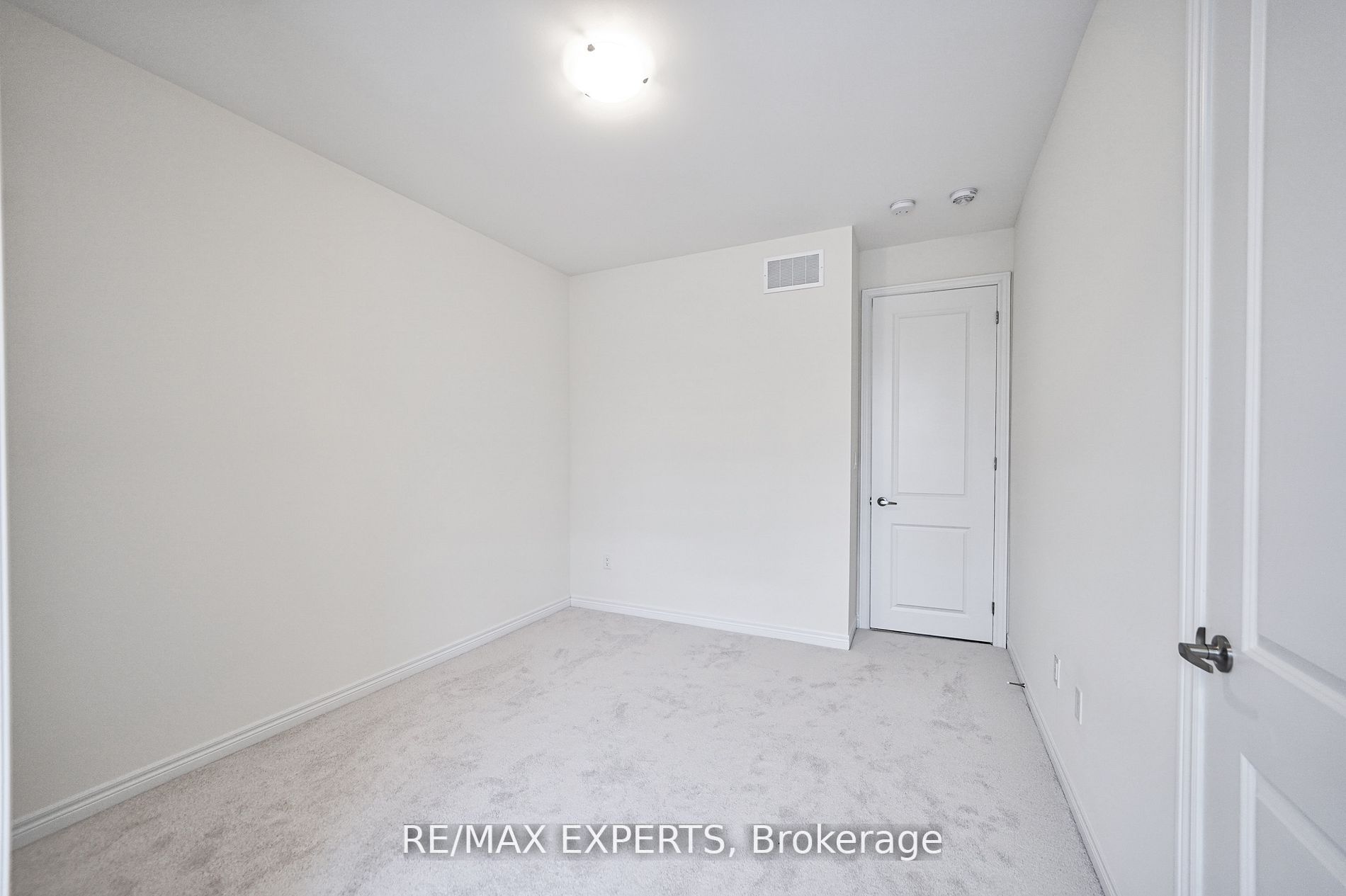 2498 Kentucky Derby Way