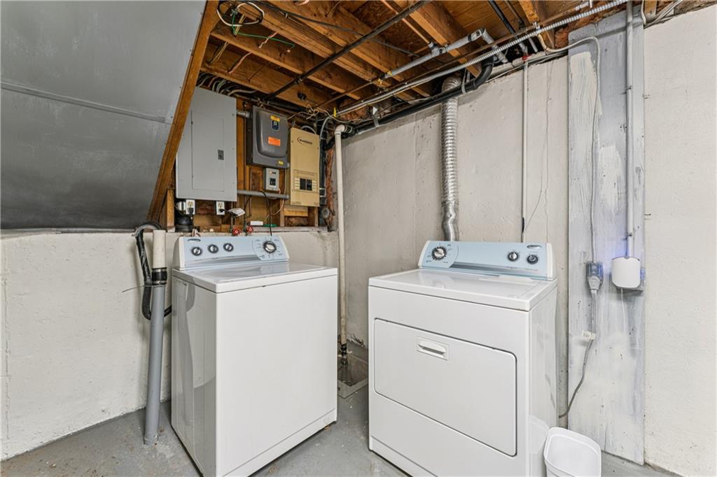 5007 Outlook Street