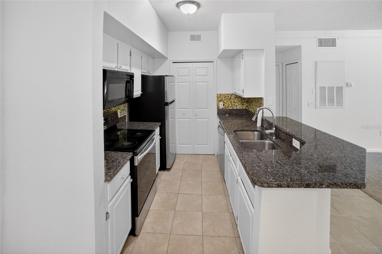 13003 Plantation Park Circle 1323