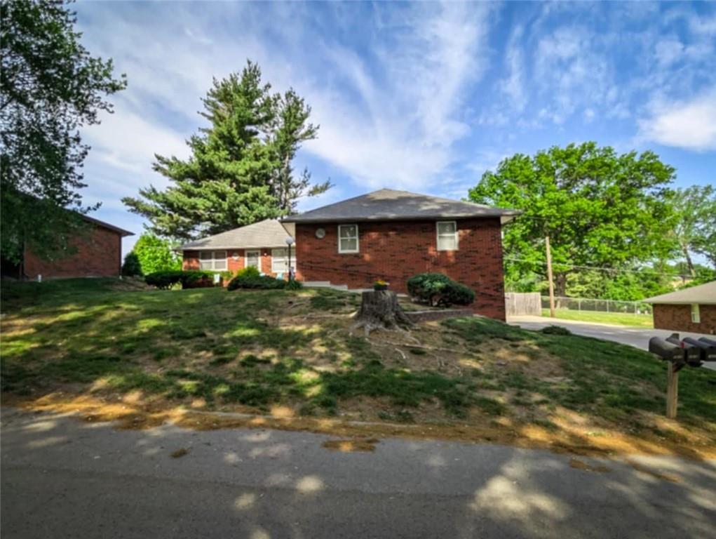 1618-1620 Wayne Drive