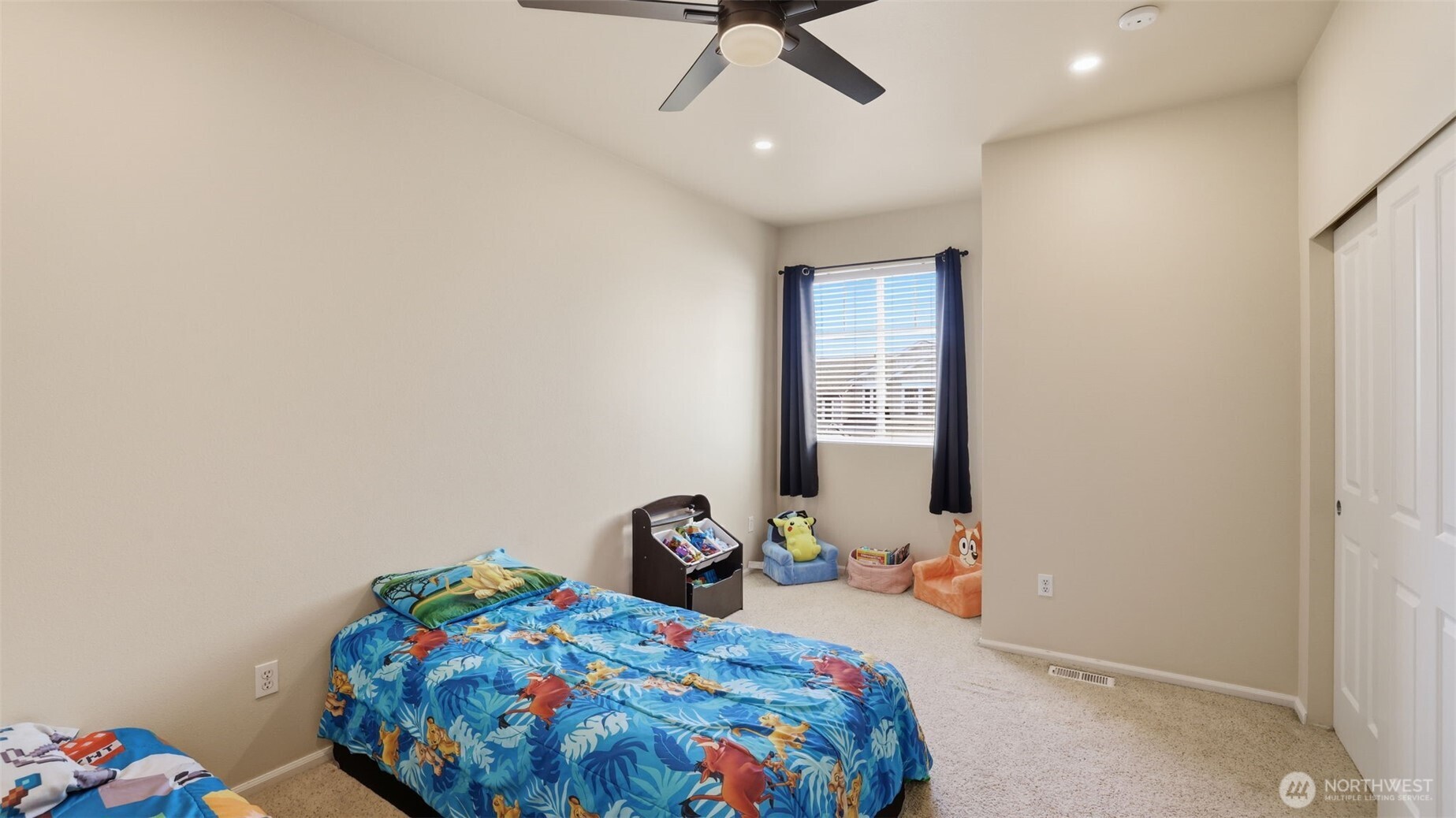 6114 Montevista Drive SE