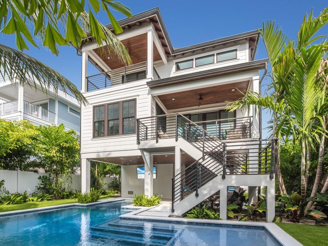 421 Alamanda Road
