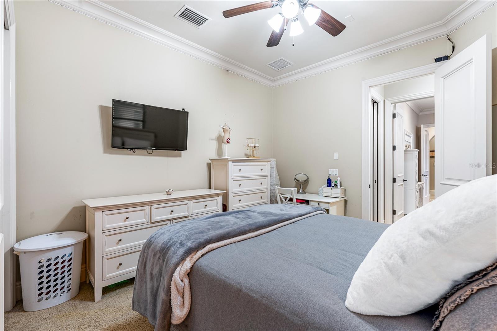 7341 Bella Foresta Place