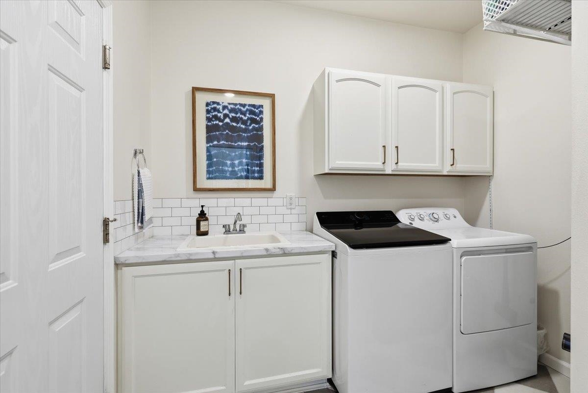 17405 E Morningside Ln