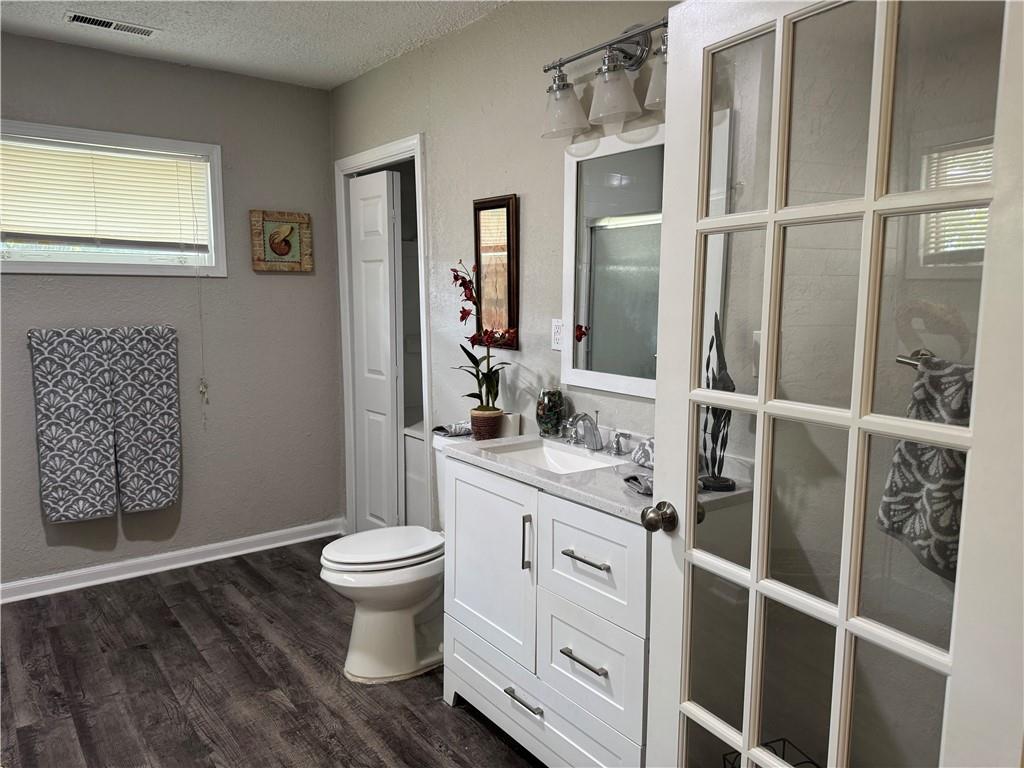 5309 N Michigan Avenue