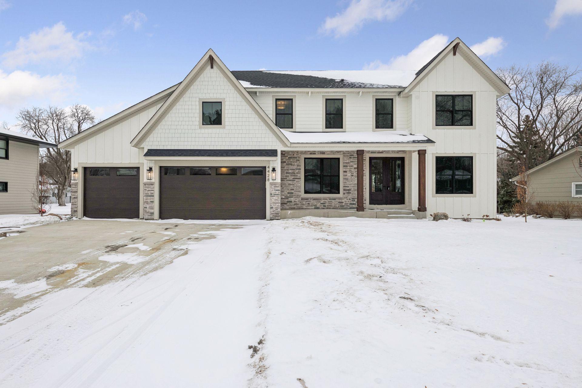 4428 Fondell Drive