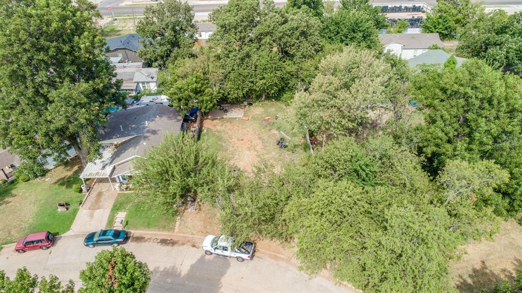 Build your home the way you want on this vacant lot located just 2 miles from INTEGRIS Southwest Medical Center. Positioned just south of the growing Wheeler District and minutes from Scissortail Park, this property offers an excellent opportunity for residential development. Convenient access to downtown OKC, medical facilities, shopping, dining, and major highways. Ideal for investors or buyers looking to build in a rapidly developing urban area.