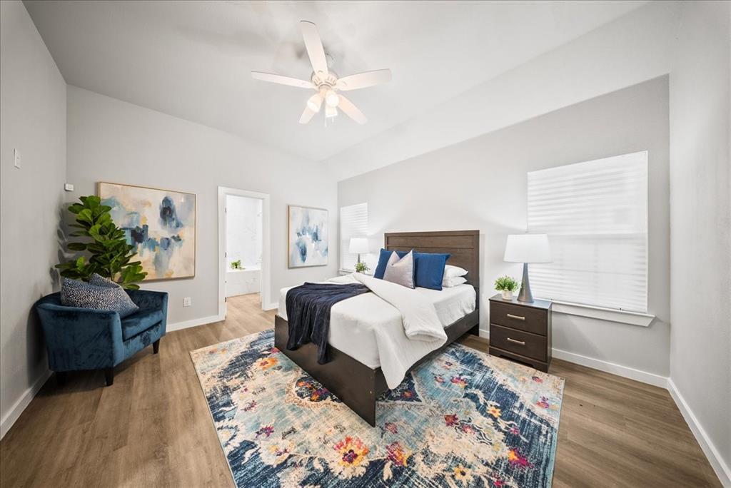 1624 E Collin Street