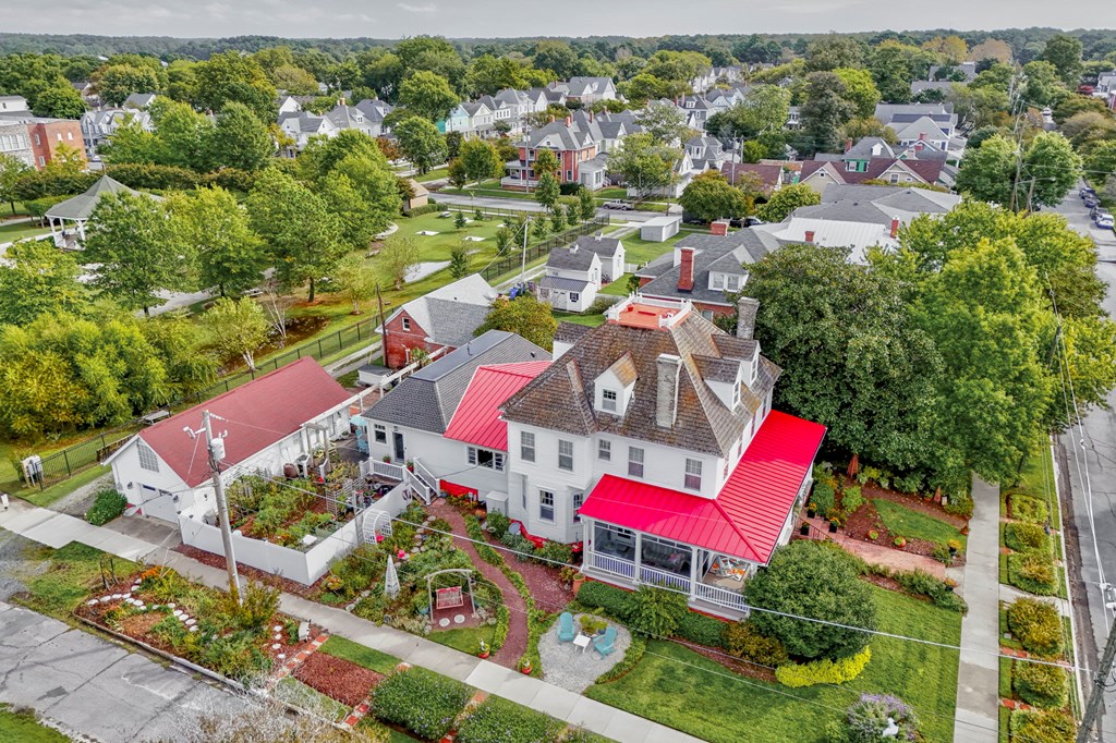 403 Tazewell Ave 384*