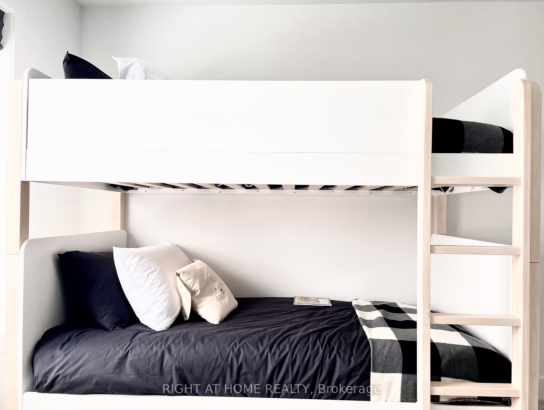 114 Black Willow Cres