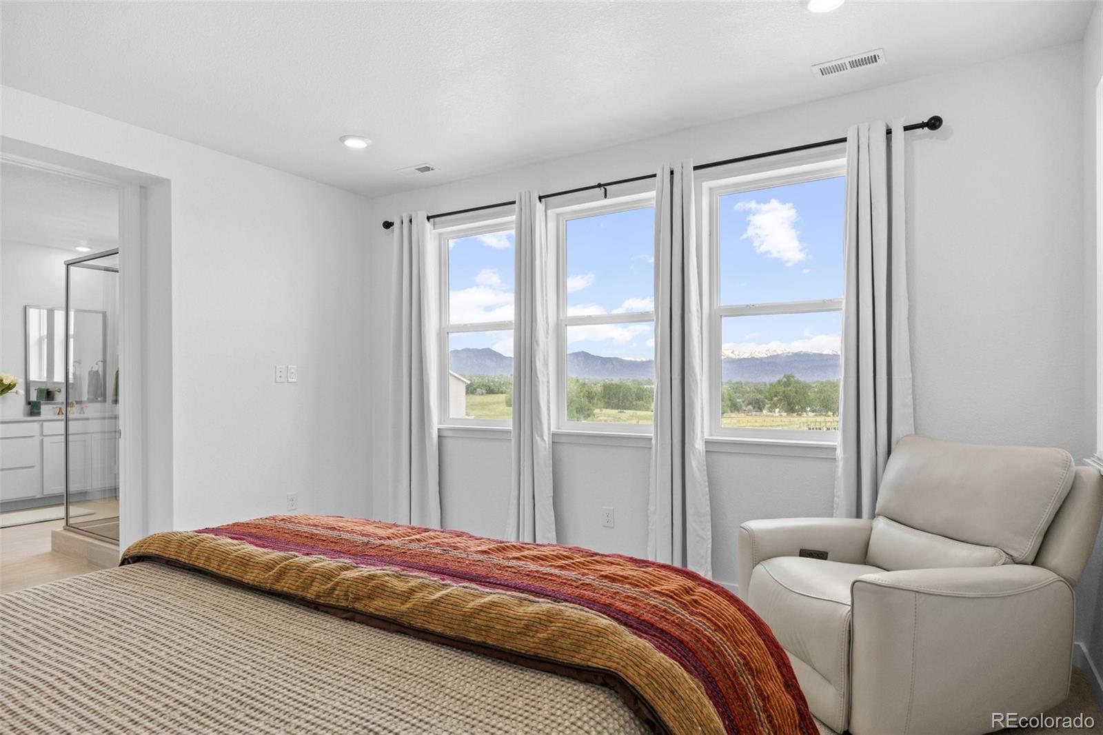 938 Hearteye Trail