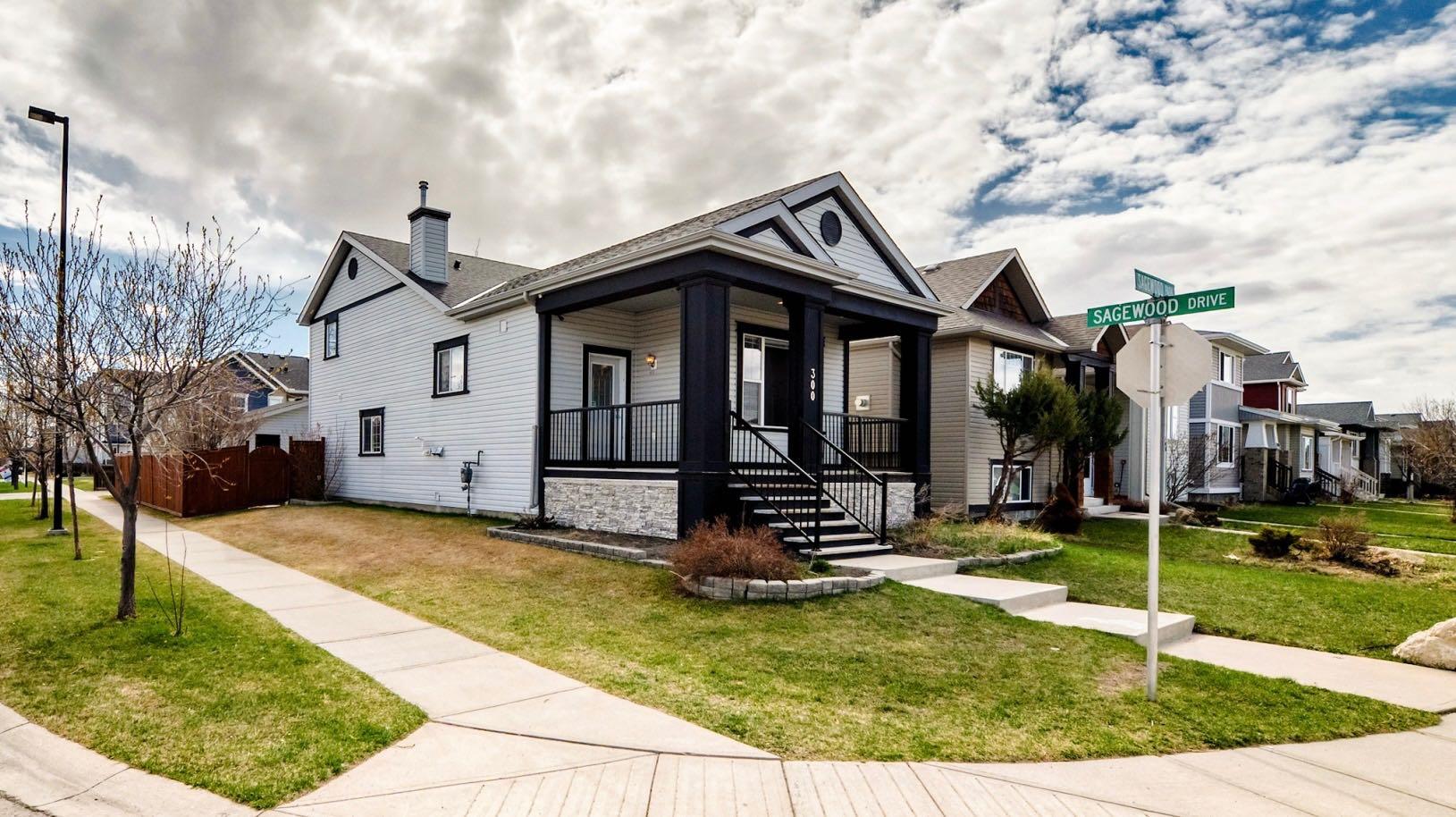 300 Sagewood Park SW