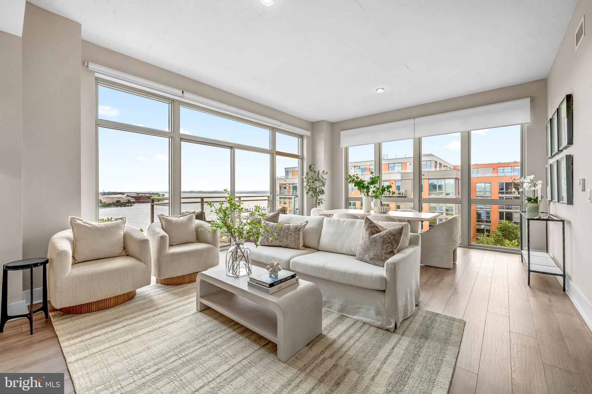 88 V Street SW 808