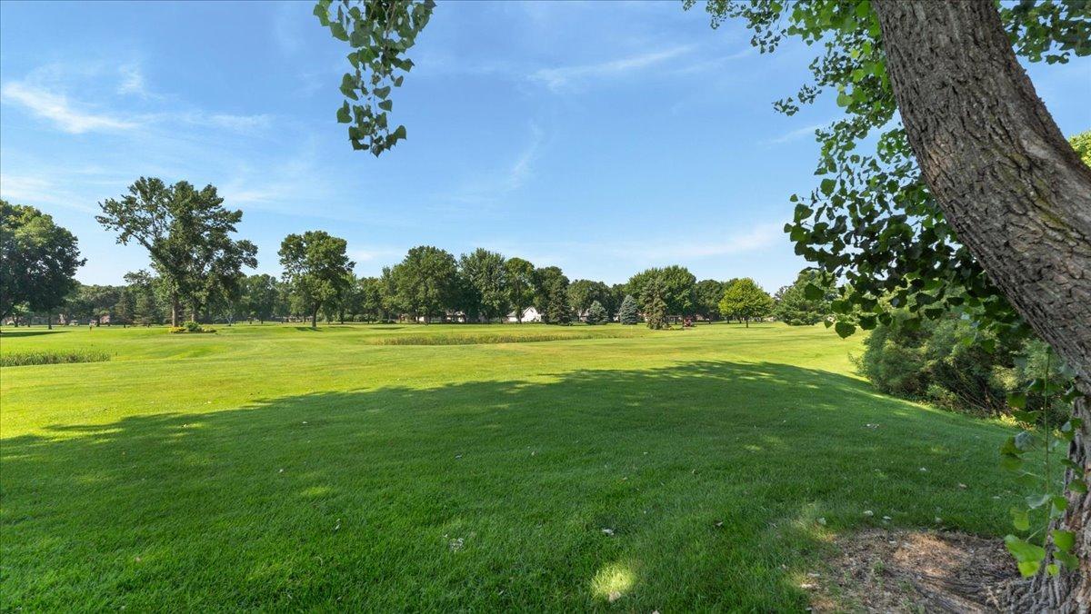 245 Park Avenue S 206